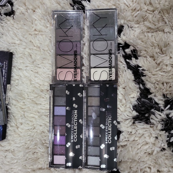 eyeshadow sets - Picture 1 of 5